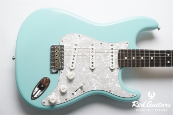 Limited Edition Cory Wong Stratocaster - Daphne Blue