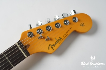 Limited Edition Cory Wong Stratocaster - Daphne Blue