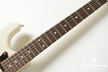 NST100RAL - Vintage White