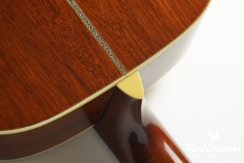CTM OM-28 Adirondack Spruce / Madagascar Rosewood 2012年製