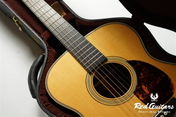 CTM OM-28 Adirondack Spruce / Madagascar Rosewood 2012年製