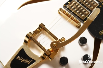 G2627TG Streamliner Center Block 3PU with Bigsby - White