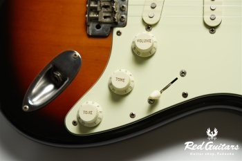 ST62-85 - 3Tone Sunburst 1984年製