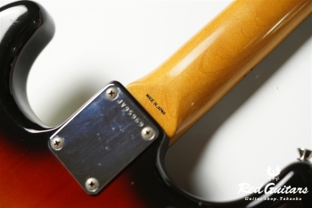 ST62-85 - 3Tone Sunburst 1984年製