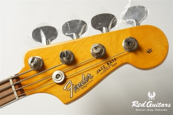 American Vintage II ’66 Jazz Bass