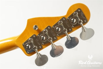 American Vintage II ’66 Jazz Bass