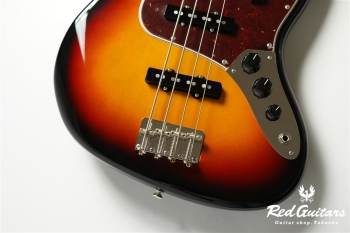 American Vintage II ’66 Jazz Bass