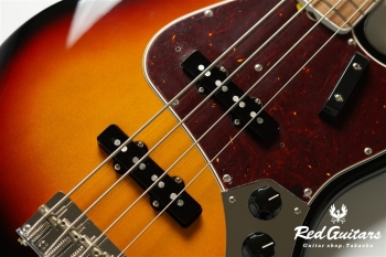 American Vintage II ’66 Jazz Bass