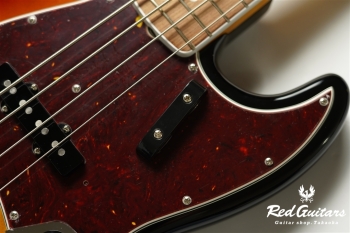 American Vintage II ’66 Jazz Bass