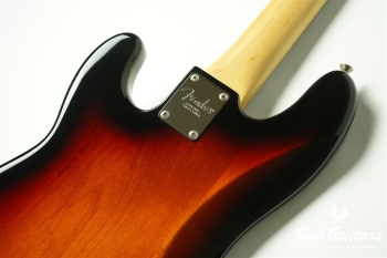 American Professional Precision Bass - 3-Color Sunburst