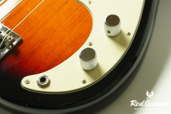 American Professional Precision Bass - 3-Color Sunburst