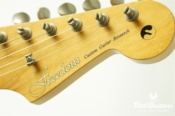 Custom Order Retro Series ST Brazilian Rosewood FB - Candy Apple Red