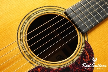 D-28 Marquis - Natural