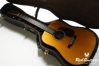 D-28 Marquis - Natural