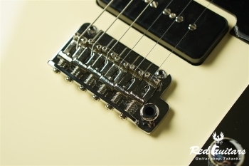 Kz TL Trad 22 2P3 - Vintage White [サウンドメッセin大阪2024]