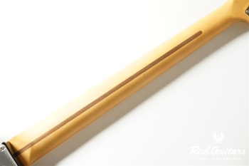 Player II Mustang Bass PJ - 3-Color Sunburst