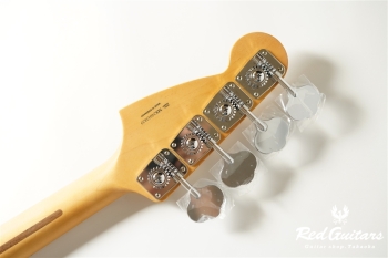 Player II Mustang Bass PJ - 3-Color Sunburst