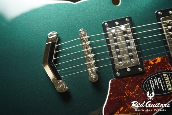 G2622 Streamliner Center Block Double-Cut with V-Stoptail - Cadillac Green