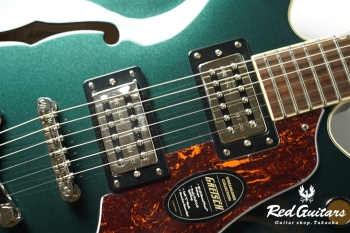 G2622 Streamliner Center Block Double-Cut with V-Stoptail - Cadillac Green