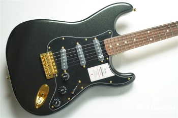 Made in Japan Traditional 2025 Collection ’60s Stratocaster - Black Pearl
