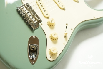 American Professional Stratocaster - Sonic Gray