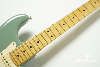 American Professional Stratocaster - Sonic Gray