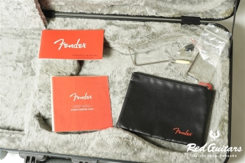 American Professional Stratocaster - Sonic Gray