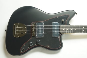  Made in Japan Limited Hybrid II Jazzmaster Noir - Black
