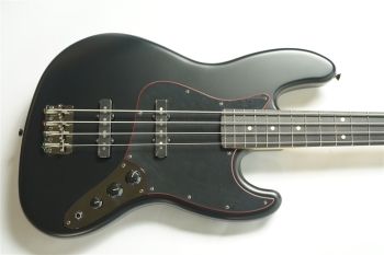  Made in Japan Limited Hybrid II Jazz Bass Noir -  Black