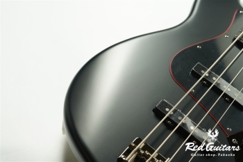  Made in Japan Limited Hybrid II Jazz Bass Noir -  Black