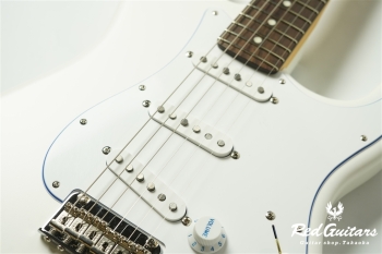 Made in Japan Limited Hybrid II Stratocaster Blanc - White