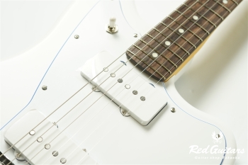 Made in Japan Limited Hybrid II Jazzmaster Blanc