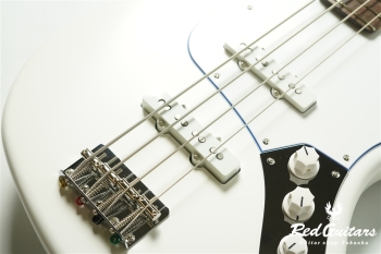  Made in Japan Limited Hybrid II Jazz Bass Blanc -  White
