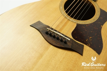 Academy 12 - Natural