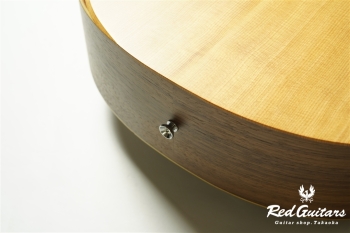 Academy 12 - Natural