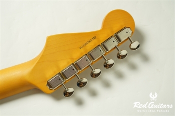 American Professional Classic Stratocaster HSS - 3 Color Sunburst