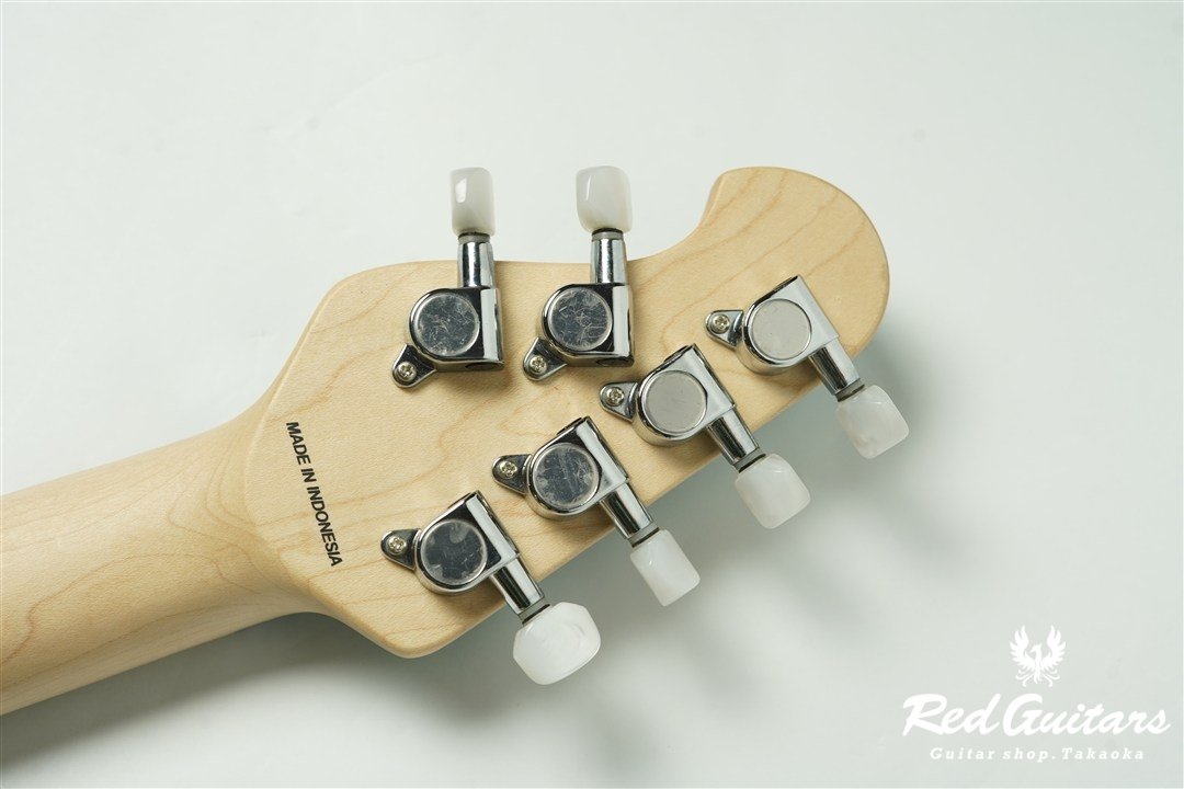 AXIS AX40-TBL-M - Trans Blue