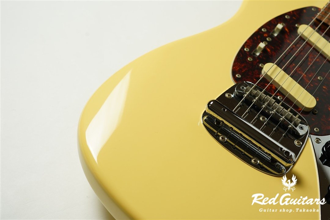 MG69-65 - Yellow White