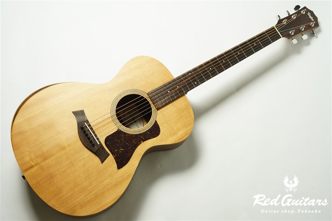 Academy 12 - Natural