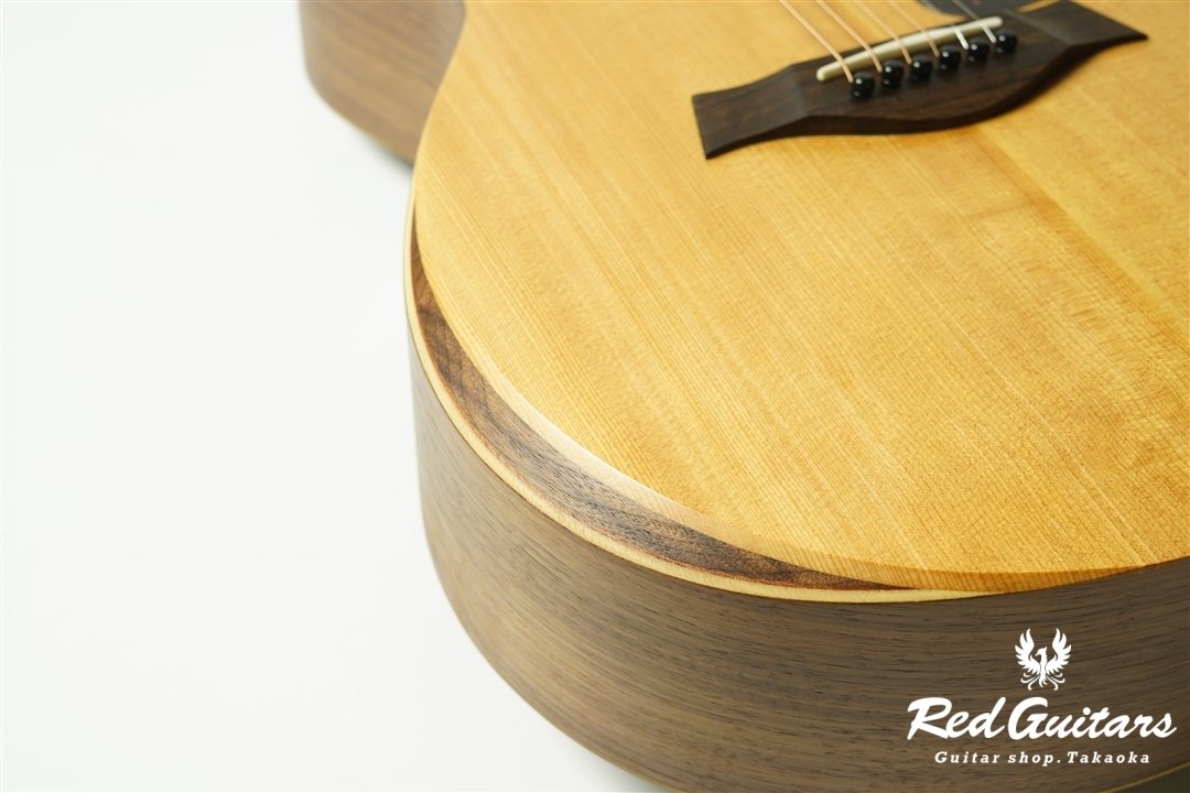 Academy 12 - Natural