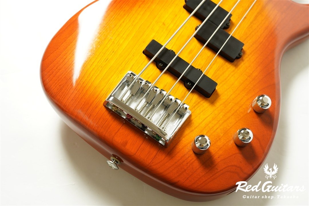 PJB-540 - Amber