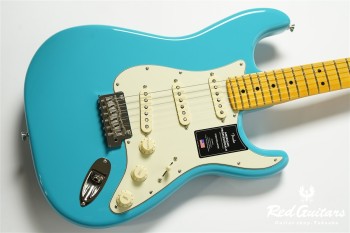 American Professional II Stratocaster - Miami Blue