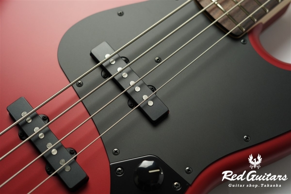 BETA J4 - Kings Red Metallic