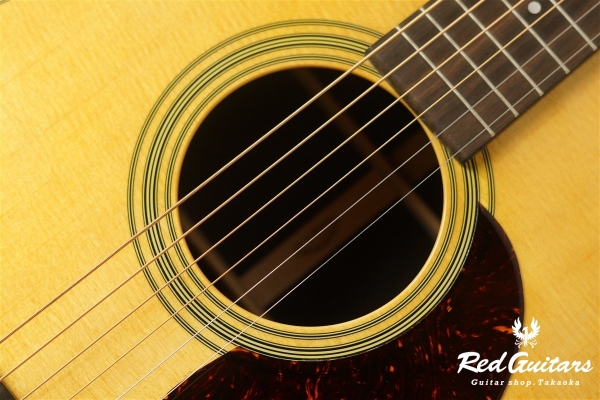 D-28 Standard #2605854