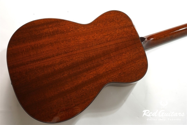Model OM. Sitka Spruce/African Mahogany