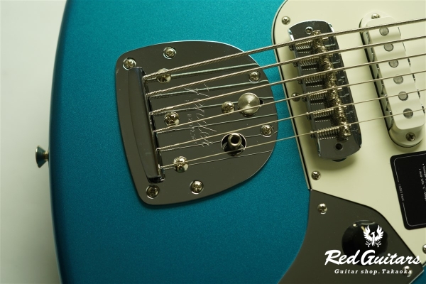 Vintera II ’60s Bass VI - Lake Placid Blue