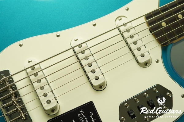 Vintera II ’60s Bass VI - Lake Placid Blue