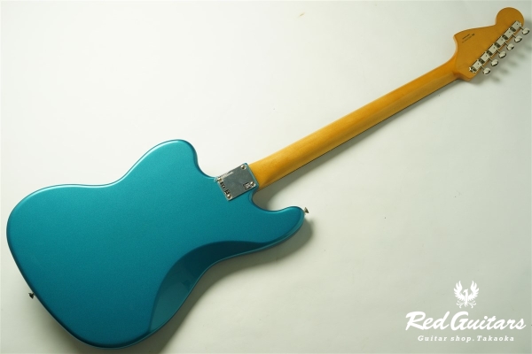 Vintera II ’60s Bass VI - Lake Placid Blue