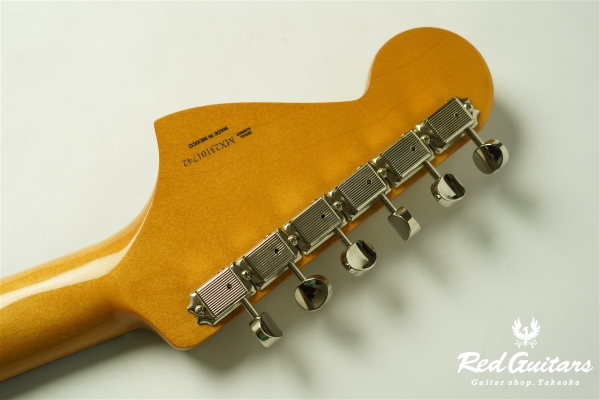 Vintera II ’60s Bass VI - Lake Placid Blue