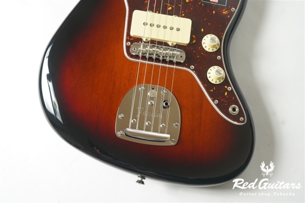 AMERICAN PROFESSIONAL II JAZZMASTER - 3-Color Sunburst